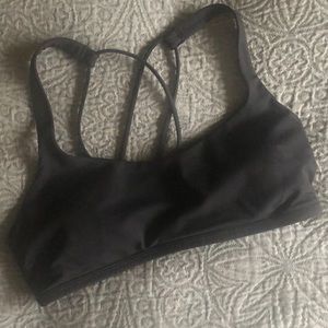 Lululemon free to be serene bra 6